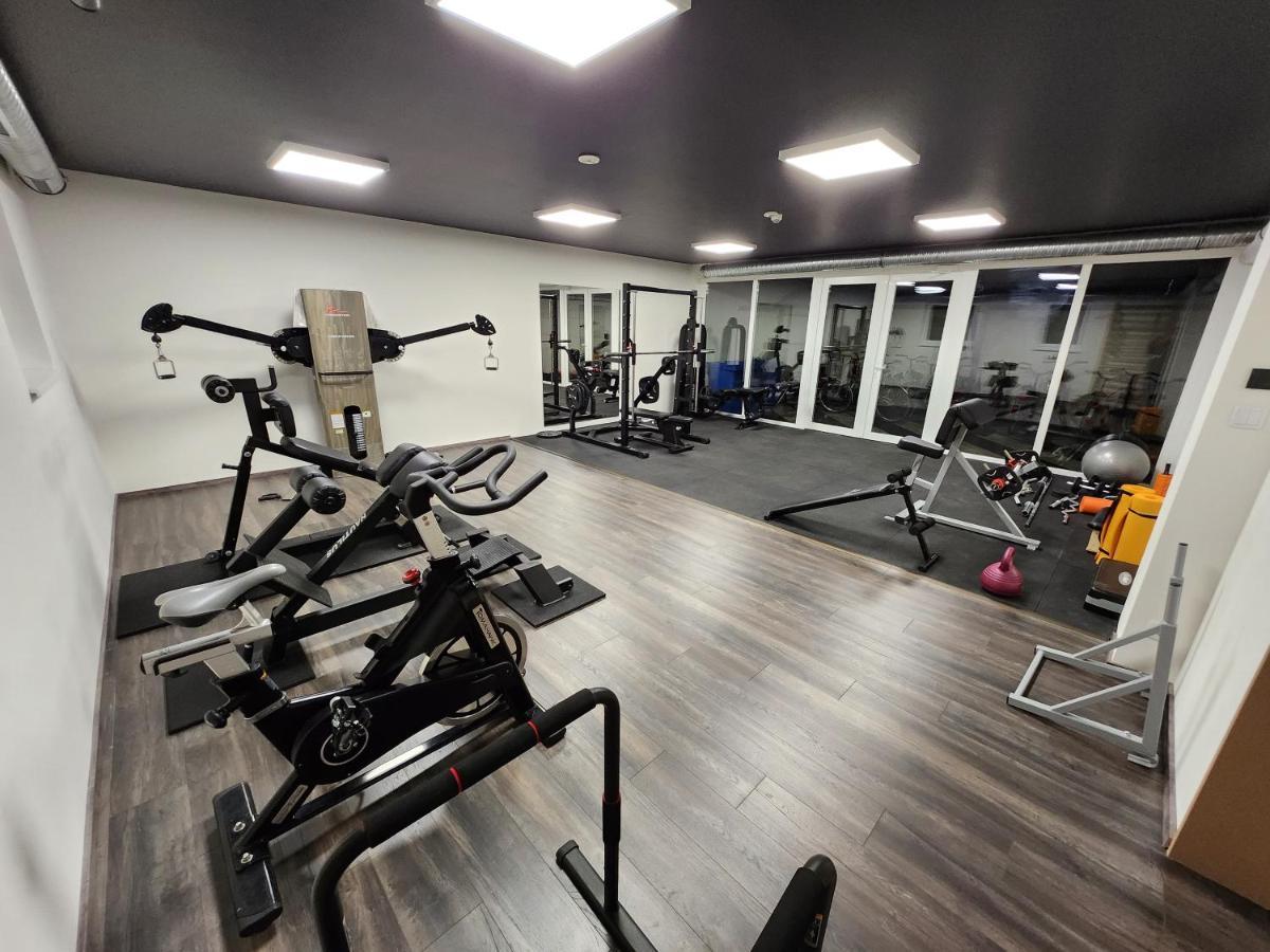 Aparthotel Apartman 18 Debreczyn Zewnętrze zdjęcie