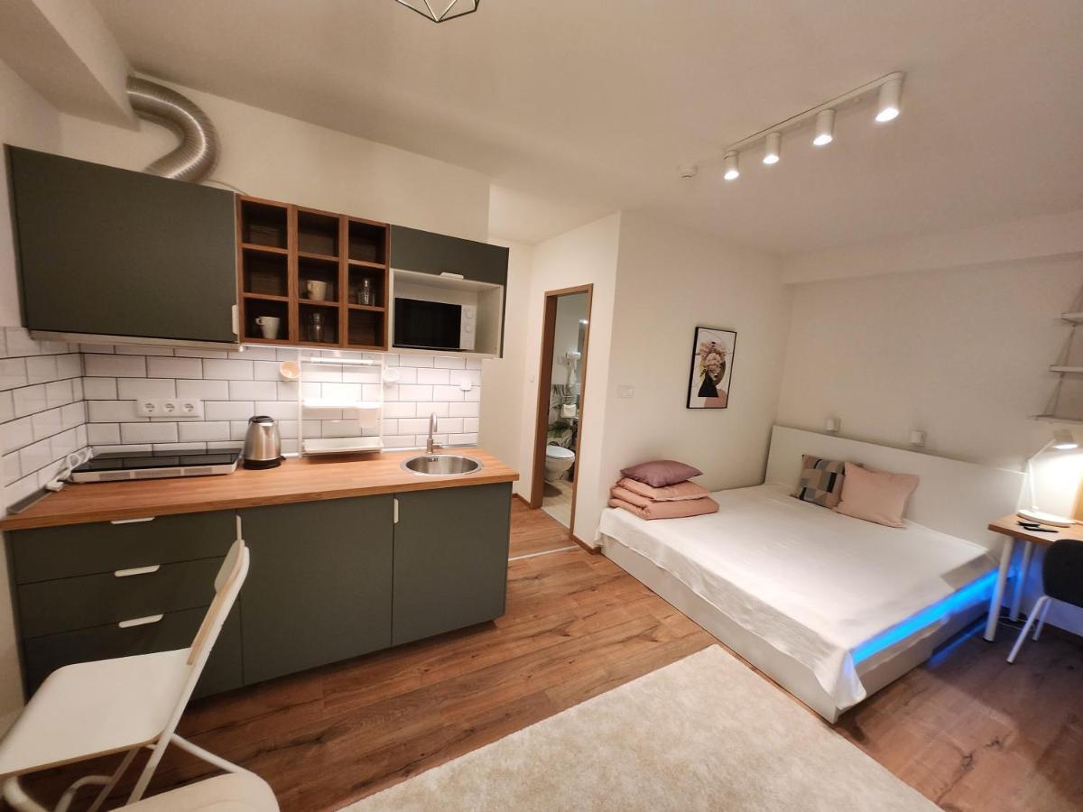 Aparthotel Apartman 18 Debreczyn Zewnętrze zdjęcie